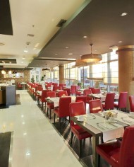 Holiday Inn Belgrade restaurang