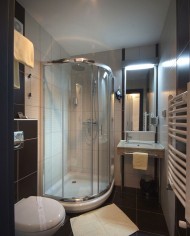 Hotel Prag Belgrado baño