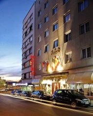 Kraliçe Astoria Hotel Belgrade