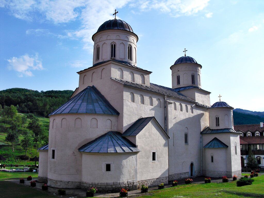 Монастыри сербии