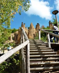 escaleras demonios Town