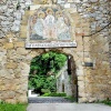 A entrada para monastery