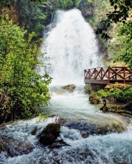 Lisine waterfall