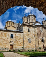 Sırbistan Manasiya Manastırı