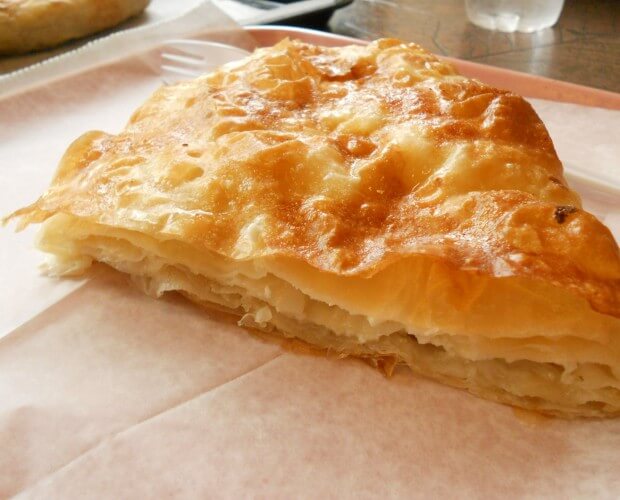 alimentos para el desayuno Burek