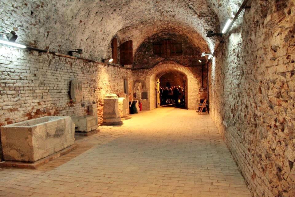 Belgrade túneles subterráneos