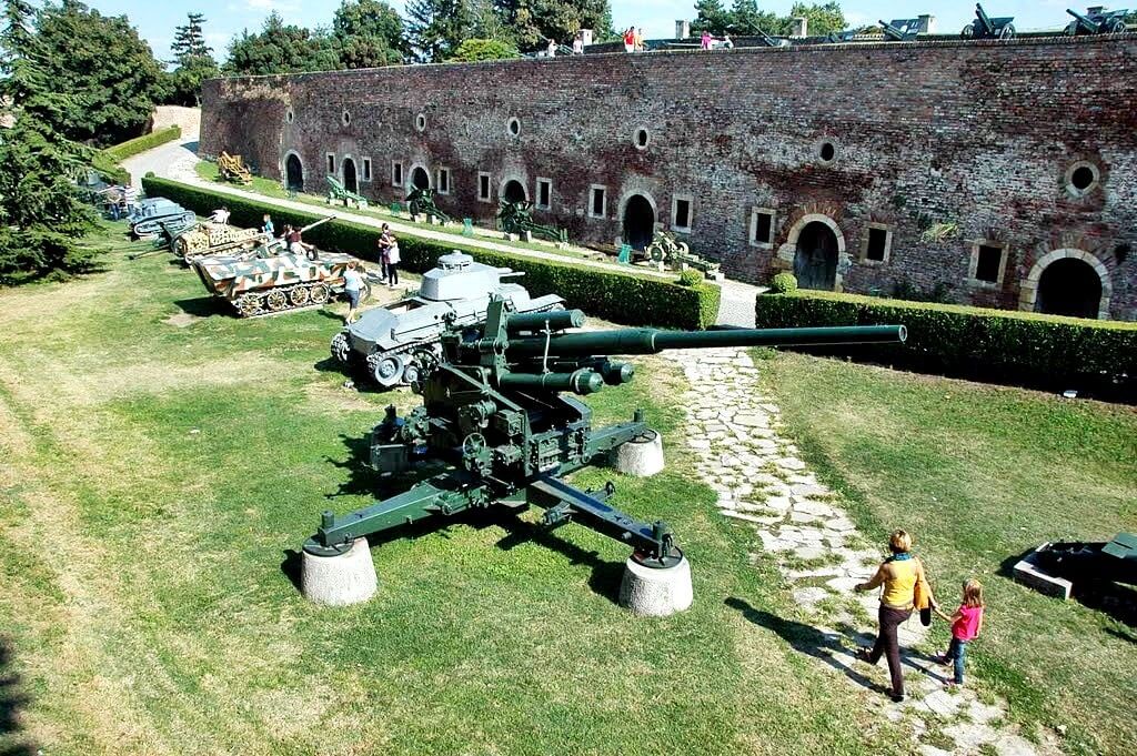 museo militare di Belgrado