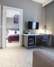 88 Rooms Hotel Belgrade Quarto