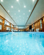 Best Western Prezident Hotel Novi Sad Schwimmbad