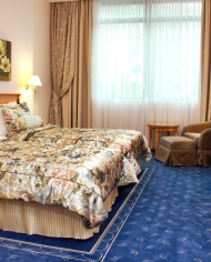 ホテルマスターノヴィサド寝室