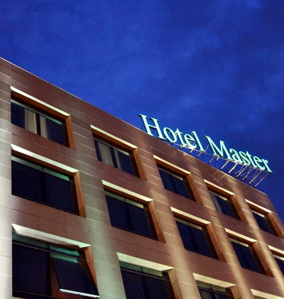 Hotel Master Novi Sad utvendig