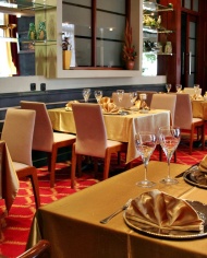 Otel Park Novi Sad yemek