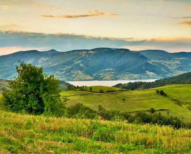 Vista no desfiladeiro de Danúbio - East Sérvia