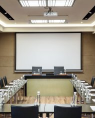 Sala de reunião do Saint Ten