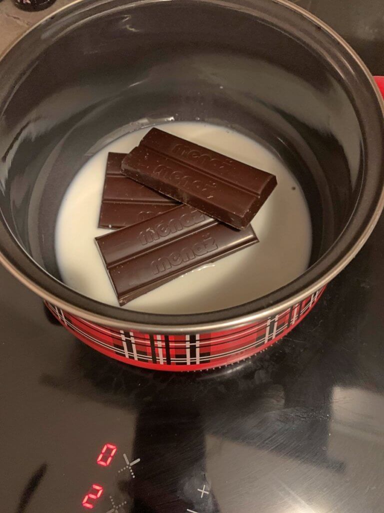 Cook chocolate in milk